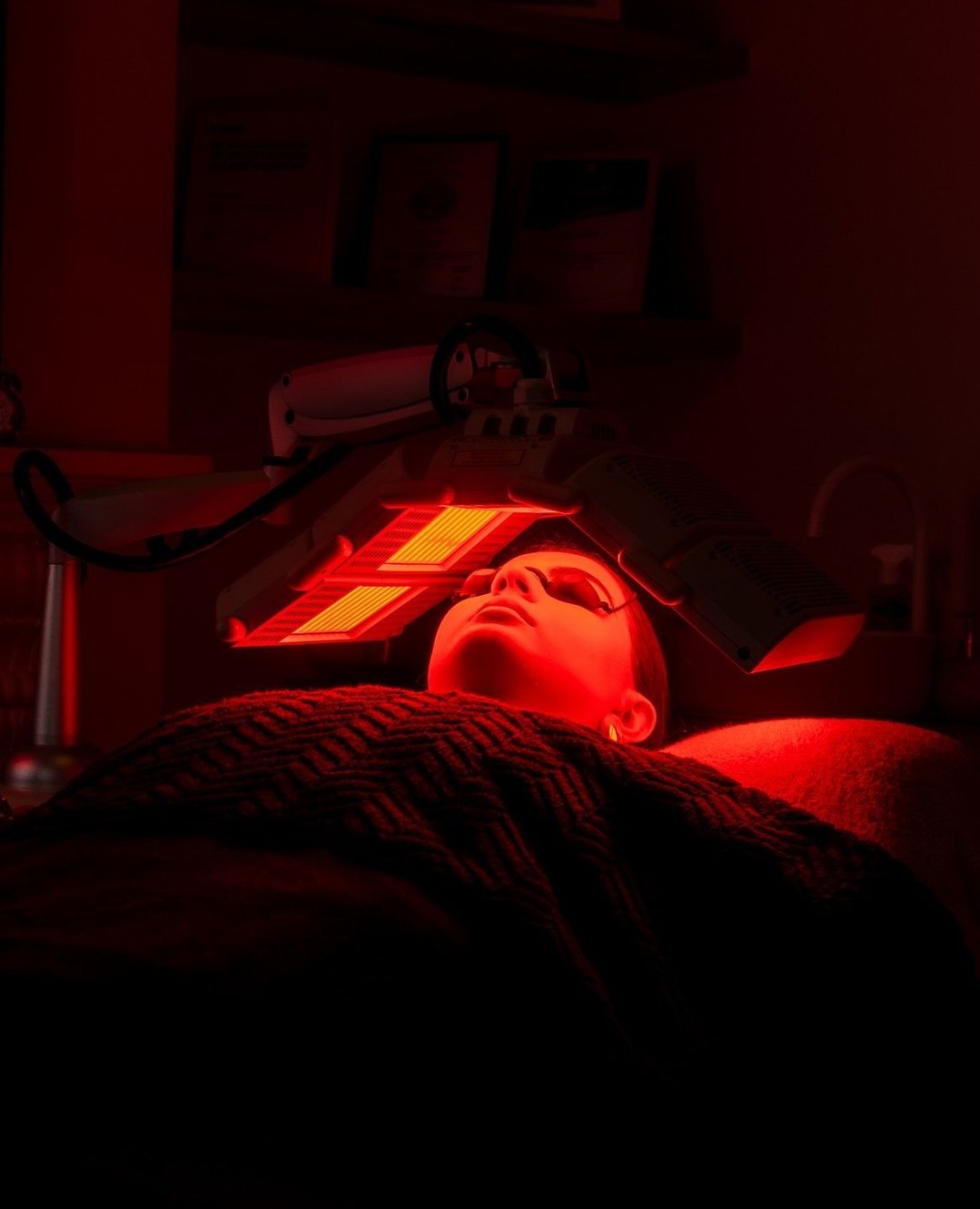 Easy Full Body Red Light Therapy Benefits